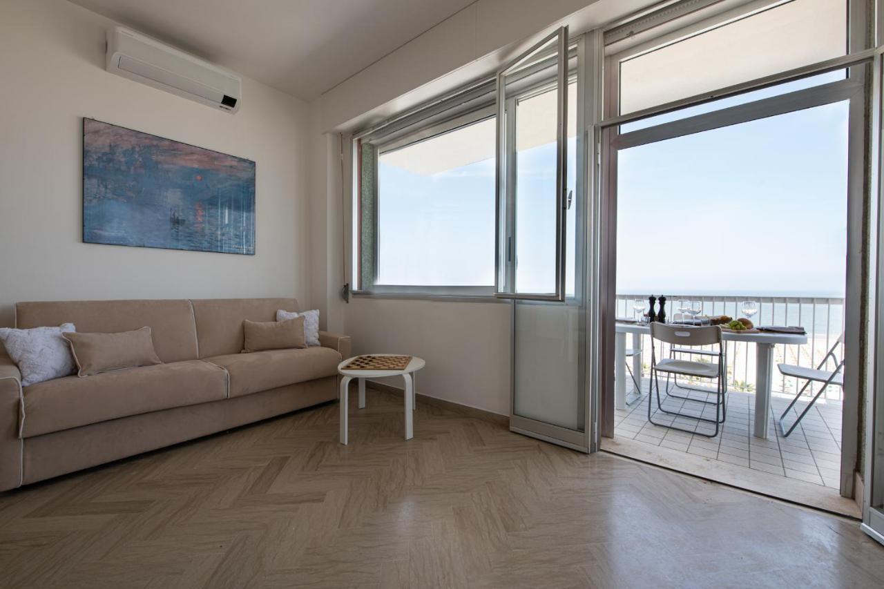 Appartamento Ventodue Rimini Esterno foto