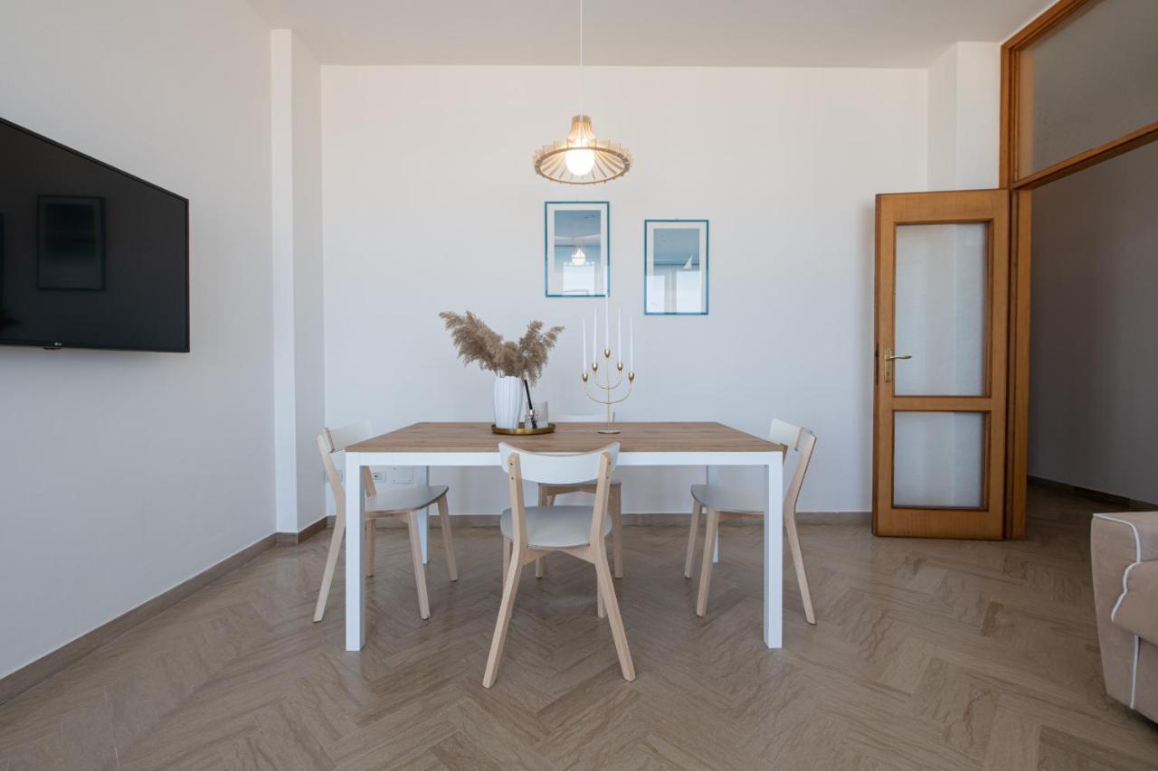 Appartamento Ventodue Rimini Esterno foto