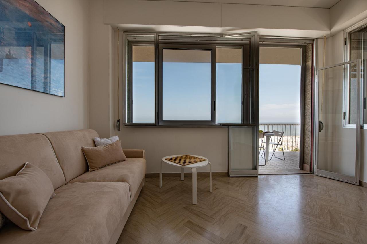 Appartamento Ventodue Rimini Esterno foto