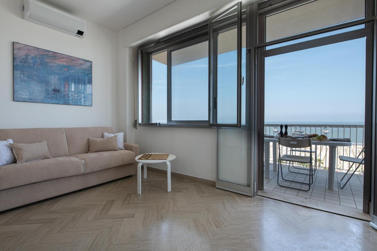 Appartamento Ventodue Rimini Esterno foto