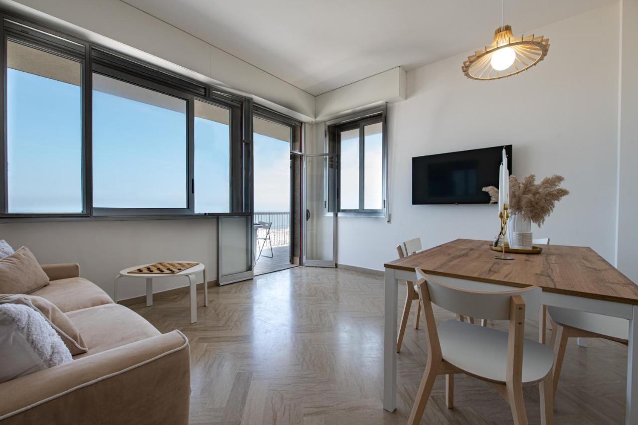 Appartamento Ventodue Rimini Esterno foto